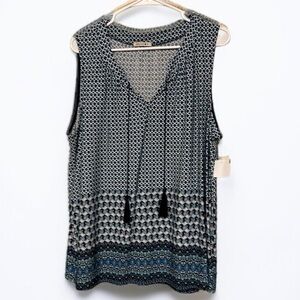 Beacon sleeveless top. Blue/green. Size 2x